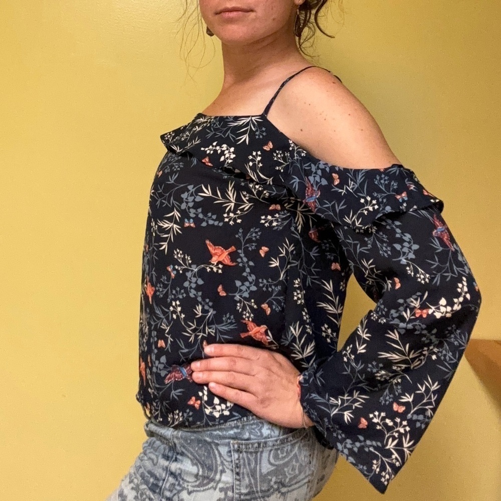NWOT Beautiful Blouse
